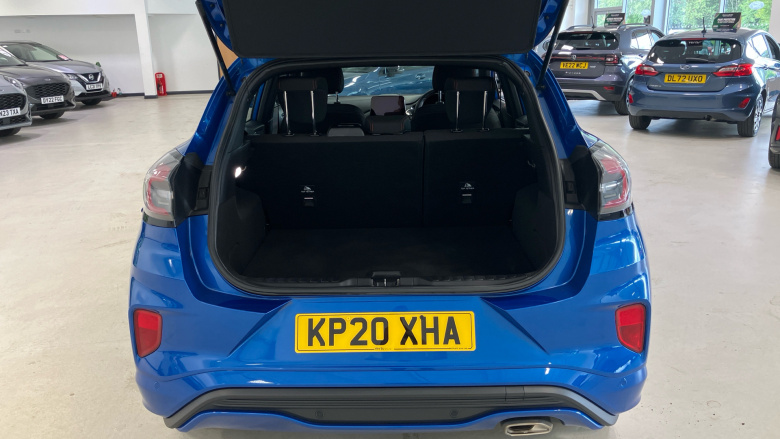 Ford Puma 1.0 EcoBoost Hybrid mHEV 155 ST-Line 5dr Petrol Hatchback